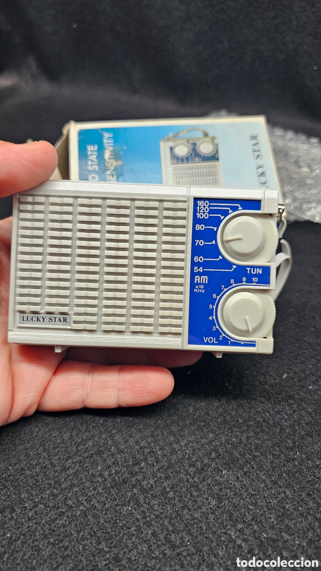 Radios antiguas: Peque&ntilde;o radio transistor d&eacute;cada de los 80 - Foto 3