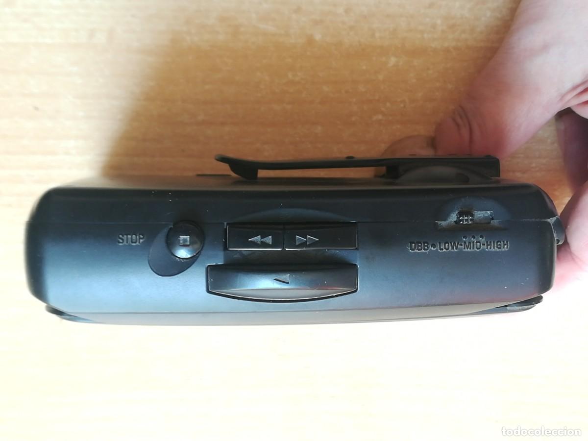 Radios antiguas: Walkman Philips AQ 6542. - Foto 2