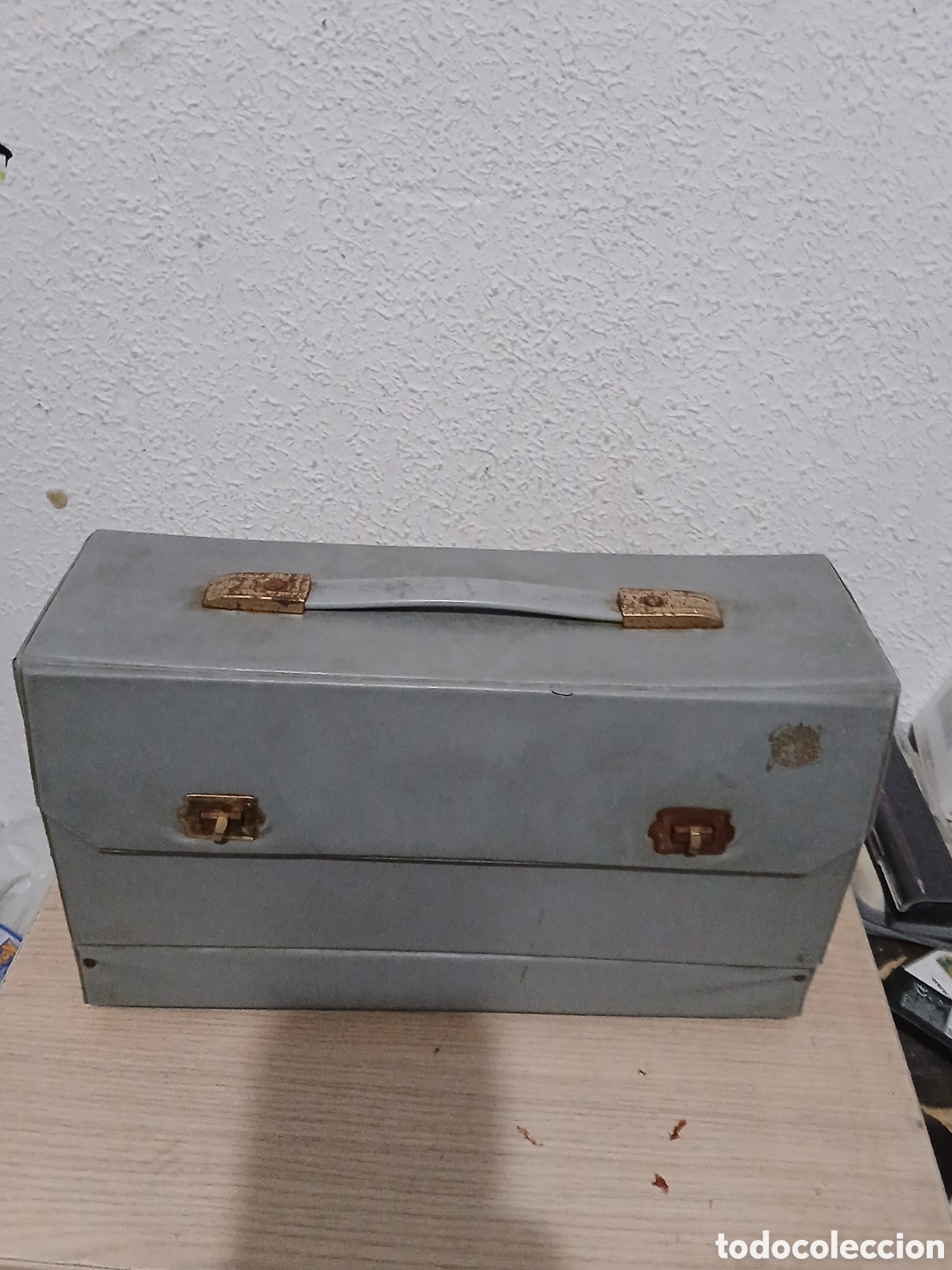Radios antiguas: 01_ MAGNETOFONO con su MICROFONO su CABLE y en MALETIN - Marca : GELOSO FUNCIONA