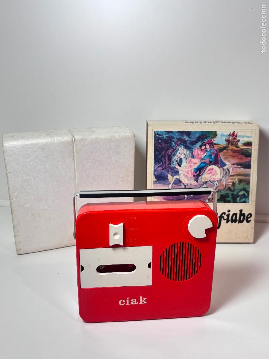 Radios antiguas: Radio cassette mangia mangiacosi ciak registrador dielle rosso