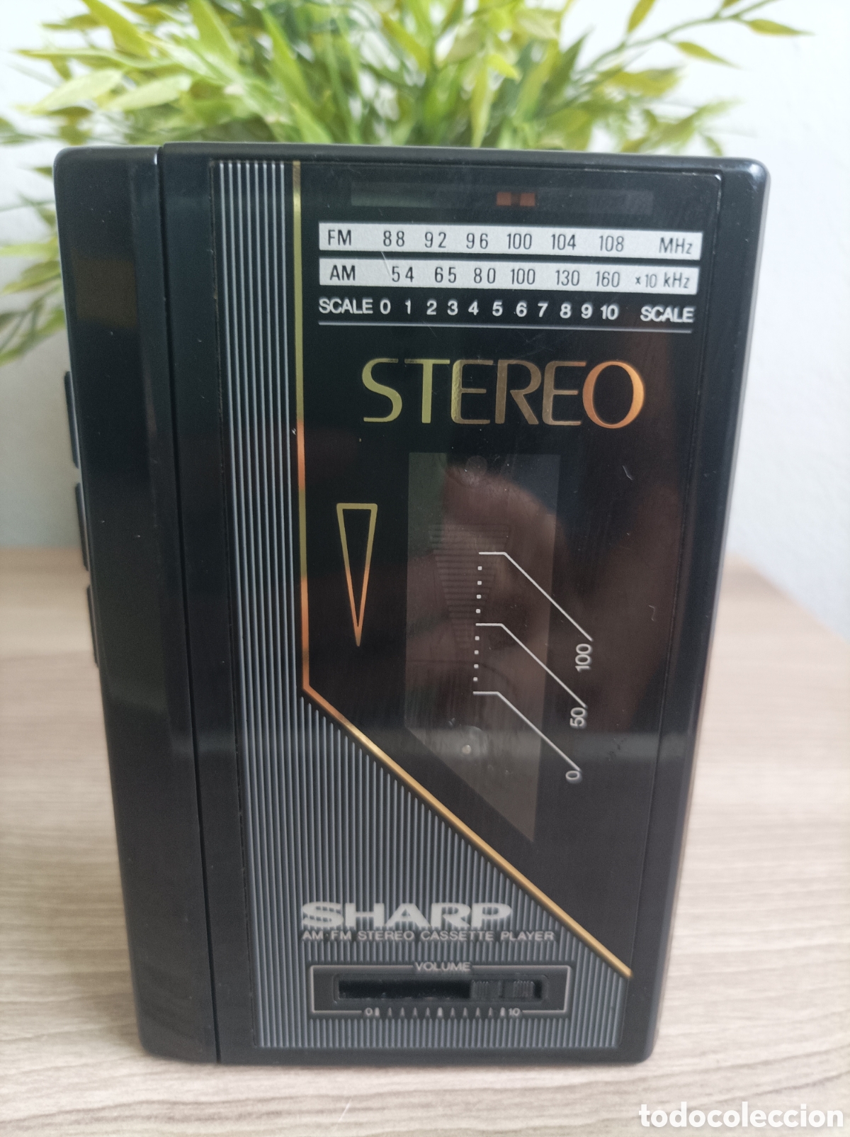 Radios antiguas: Walkman radio Sharp funciona sin abrir no ha sido reparado.