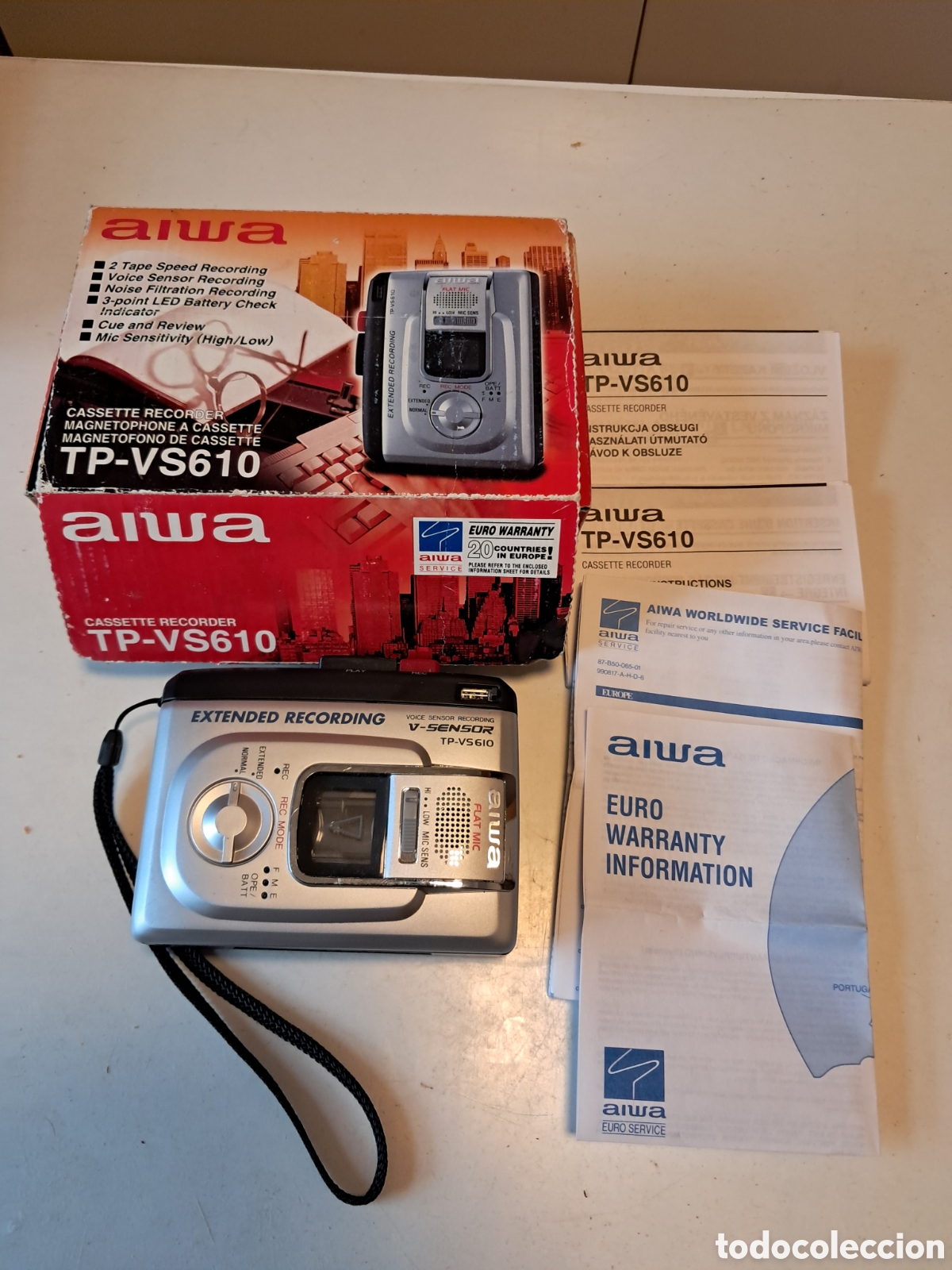 Radios antiguas: AIWA TP-VS610. REPRODUCTOR Y GRABADORA. EN SU CAJA.