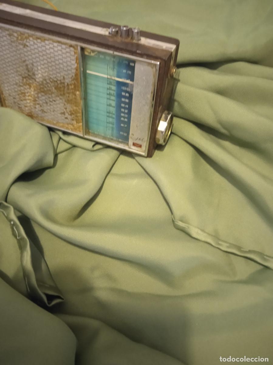 Radios antiguas: VANGUARD TRANSISTOR ANTIGUO DE COLECCION MODEL **JET** REF. DEFECTUOSO - Foto 4