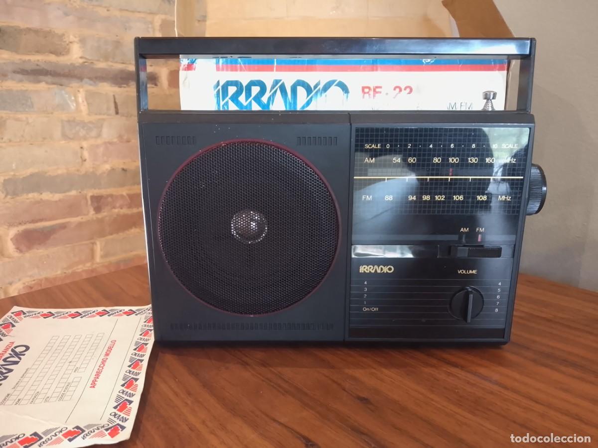 Radios antiguas: Radio Transistor Irradio RF 22 - Foto 2