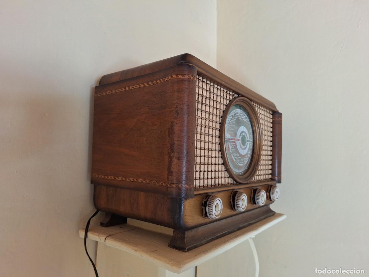 Radios Anciennes: Antig&uuml;a RADIO MUNDIAL de v&aacute;lvulas de sobremesa