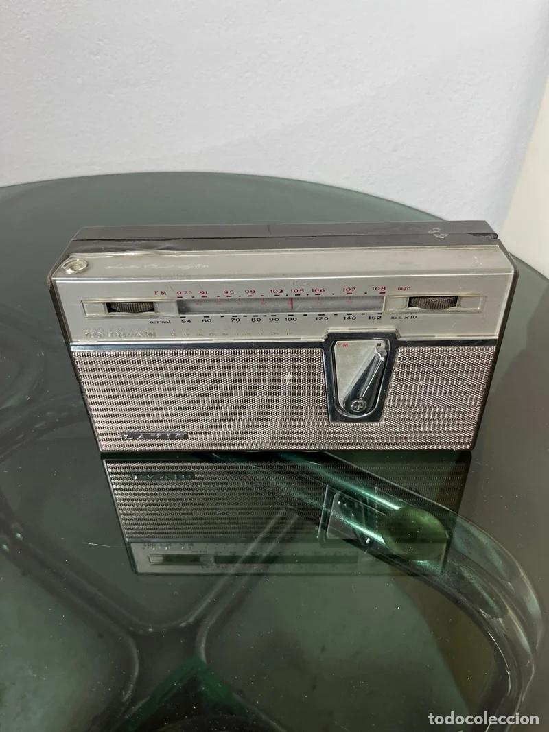 Radios antiguas: Radio LAVIS 750 vintage - Foto 3