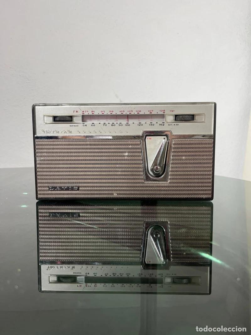 Alte Radios: Radio LAVIS 750 vintage