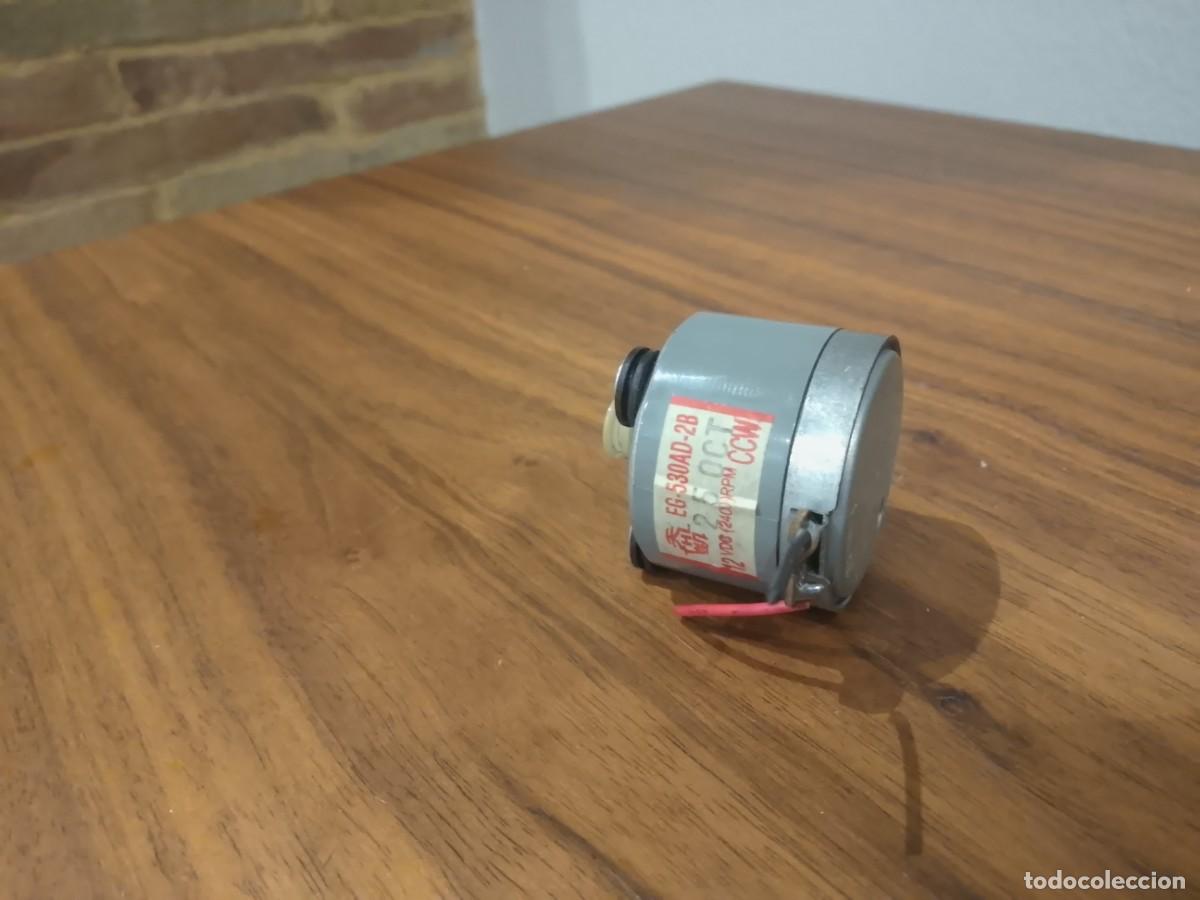 Radios antiguas: Motor 12v radiocasete - Foto 3