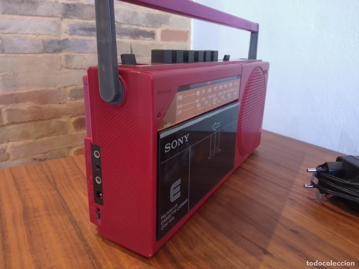 Radios antiguas: Radio cassette Sony CFM 100L - Foto 2