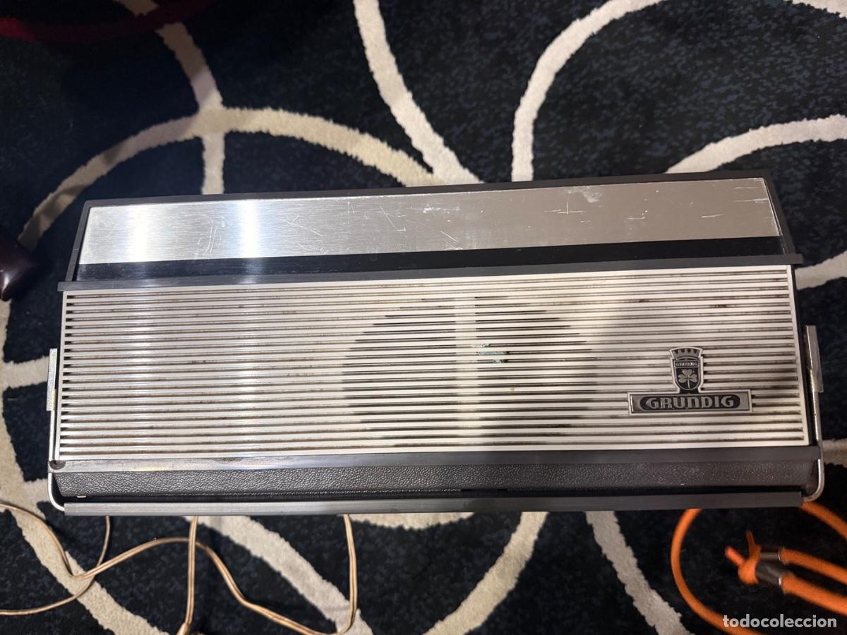 R&aacute;dios antigos: Magnet&oacute;fono Grundig TK 145 De Luxe (1967). &iexcl;Funcionando! + Cintas