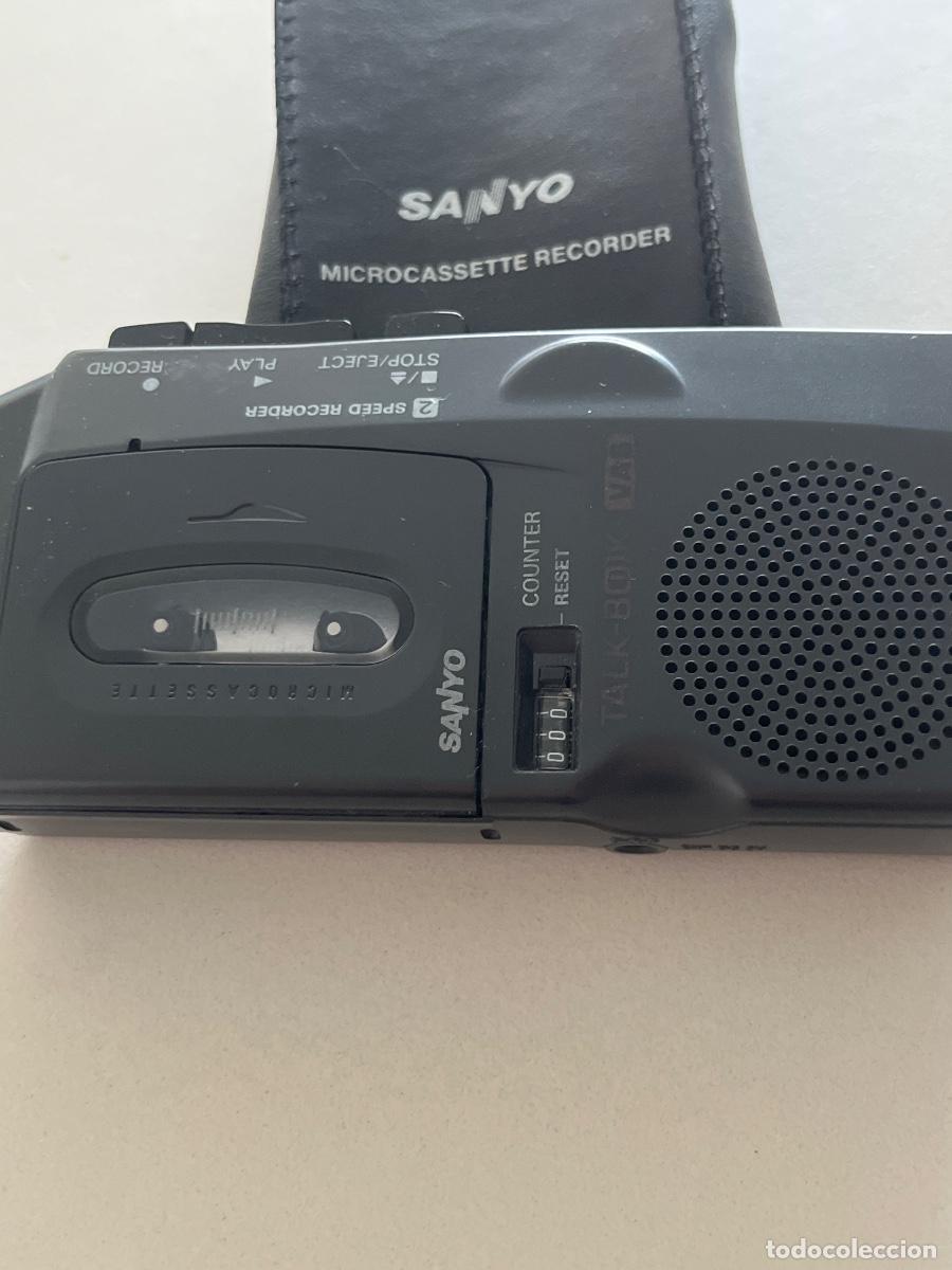 Radios antiguas: Antigua microcaseette de Sanyo - Foto 2