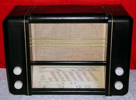 Radios de v&aacute;lvulas: RADIO STANDARD A&Ntilde;OS 30/40 - Foto 1