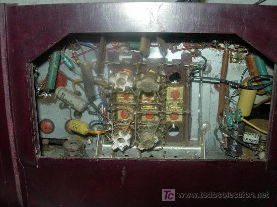 Radios de v&aacute;lvulas: Radio IBERIA Mod. D-132 NO FUNCIONA - Foto 2