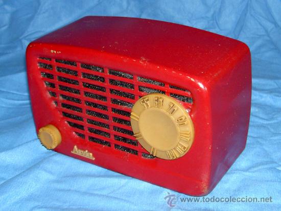 Radios de válvulas: PEQUEÑA RADIO AMERICANA ARVIN - Foto 5 - 159212990
