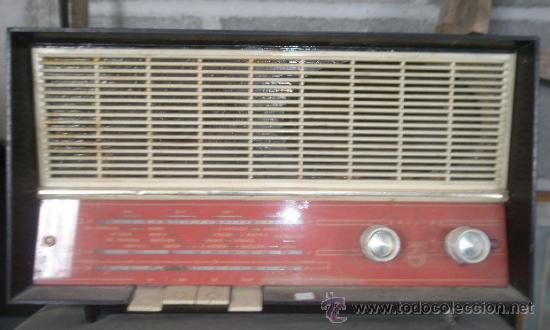 Radios de v&aacute;lvulas: Radio Philips de baquelita - Foto 3