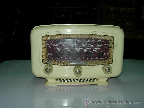 Radios de v&aacute;lvulas: Radio espa&ntilde;ola Funcionando - Foto 1