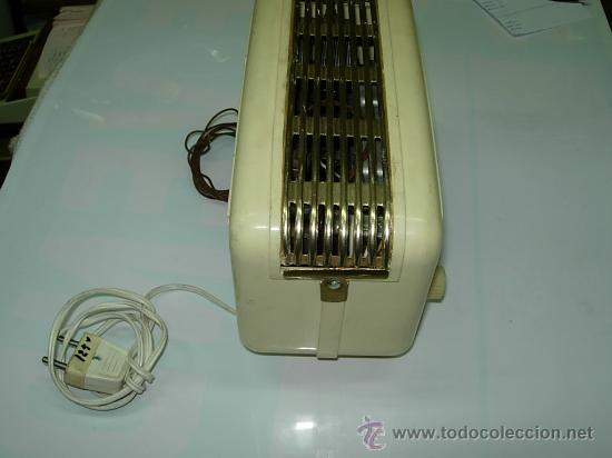 Radios de v&aacute;lvulas: Radio espa&ntilde;ola Funcionando - Foto 3