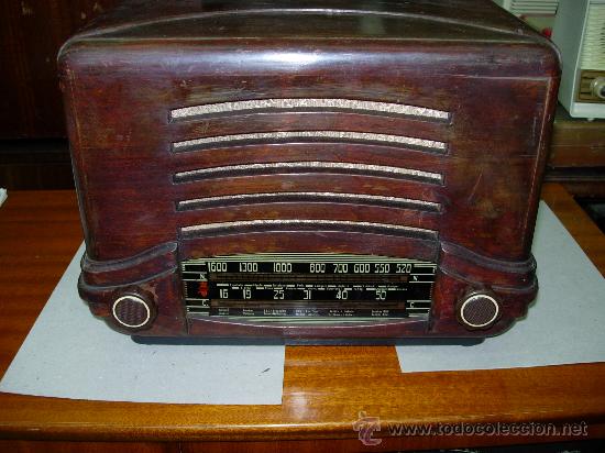 Radios de v&aacute;lvulas: Radio espa&ntilde;ola Funcionando - Foto 2