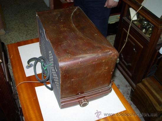 Radios de v&aacute;lvulas: Radio espa&ntilde;ola Funcionando - Foto 8