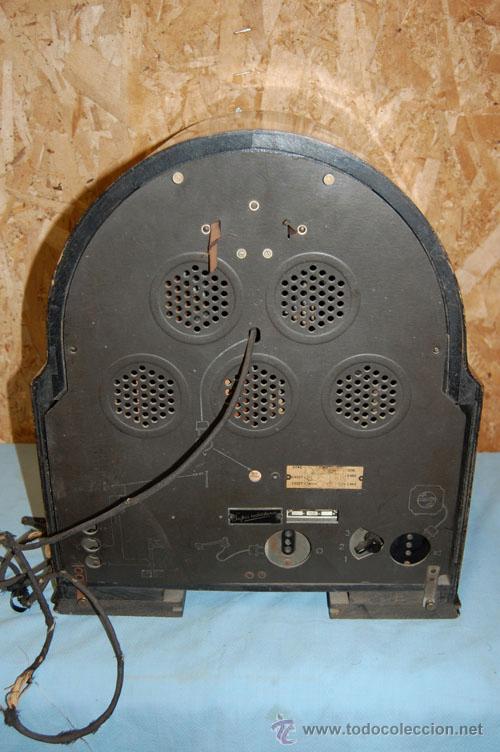 Radios de v&aacute;lvulas: RADIO CAPILLA EN MADERA DE NOGAL MODELO 634 - Foto 13