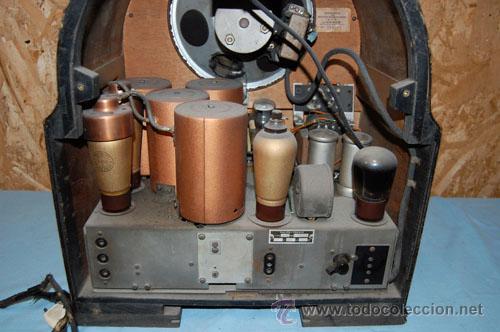 Radios de v&aacute;lvulas: RADIO CAPILLA EN MADERA DE NOGAL MODELO 634 - Foto 10