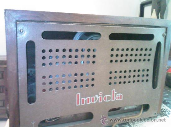 Radios de v&aacute;lvulas: Radio Invicta modelo 482 - funcionando a 125 v. - Foto 3