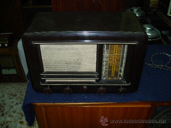 Radios de v&aacute;lvulas: Radio Philips funcionando - Foto 1
