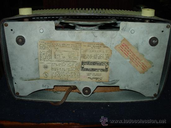Radios de v&aacute;lvulas: Radio Silvertone funcionando - Foto 9
