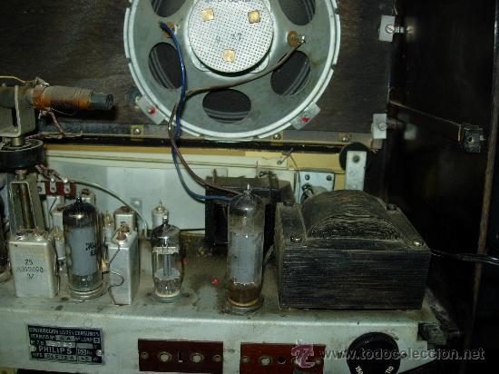 Radios de v&aacute;lvulas: Radio Philips funcionando - Foto 2