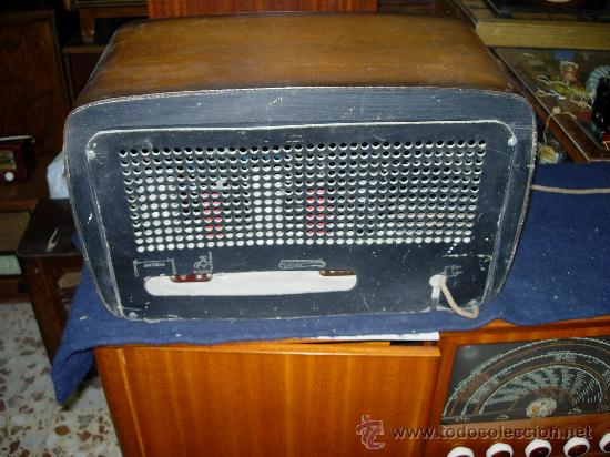 Radios de v&aacute;lvulas: Radio espa&ntilde;ola funcionando - Foto 5