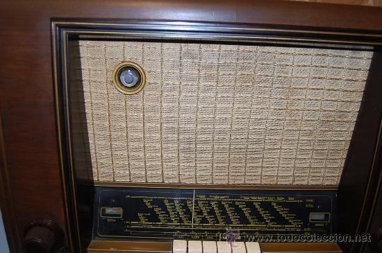 Radios de v&aacute;lvulas: RADIO TELEFUNKEN EN MADERA - Foto 5