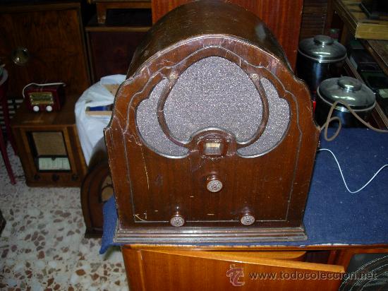 Radios de v&aacute;lvulas: radio Capilla Philco funcionando - Foto 1