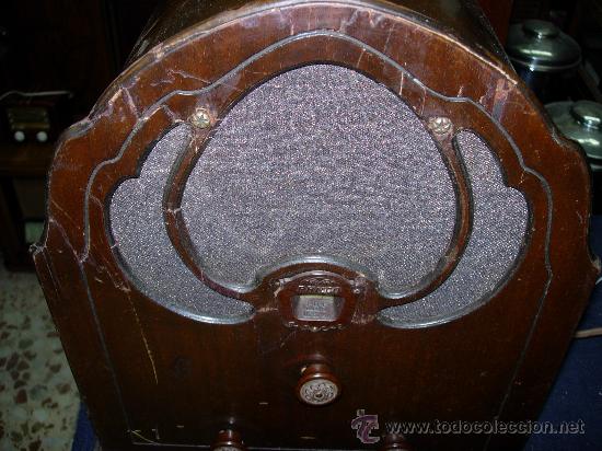 Radios de v&aacute;lvulas: radio Capilla Philco funcionando - Foto 12