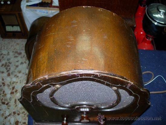 Radios de v&aacute;lvulas: radio Capilla Philco funcionando - Foto 10