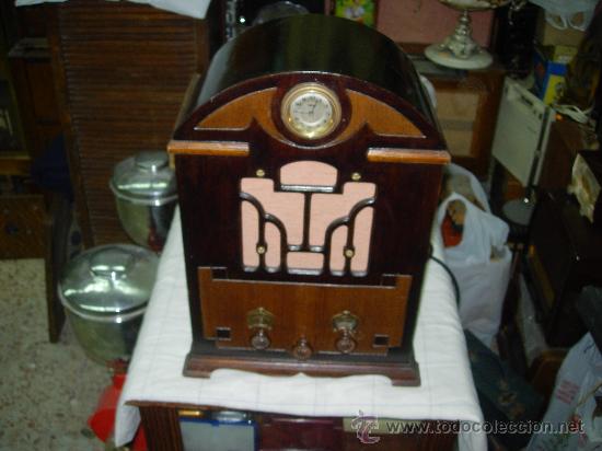 Radios de v&aacute;lvulas: Radio Westinghouse Funcionando - Foto 1