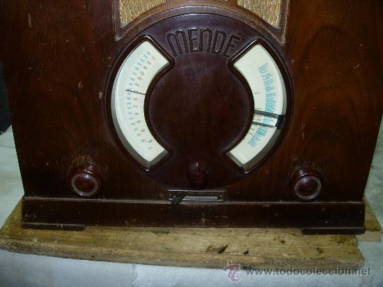 Radios de v&aacute;lvulas: Capilla MENDE Funcionando perfectamente 220v. - Foto 12