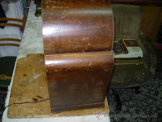 Radios de v&aacute;lvulas: Capilla MENDE Funcionando perfectamente 220v. - Foto 5