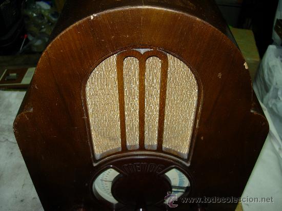 Radios de v&aacute;lvulas: Capilla MENDE Funcionando perfectamente 220v. - Foto 16