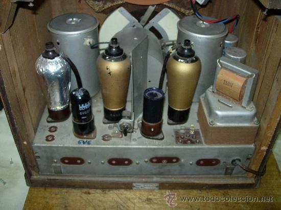 Radios de v&aacute;lvulas: Capilla MENDE Funcionando perfectamente 220v. - Foto 26