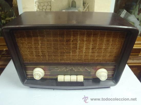 Radios de v&aacute;lvulas: RADIO DE VALVULAS FUNCIONANDO MARCA ASKAR - Foto 1