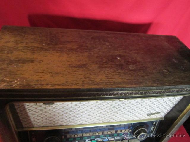 Radios de v&aacute;lvulas: Radio Guetz con caja de madera. - Foto 6