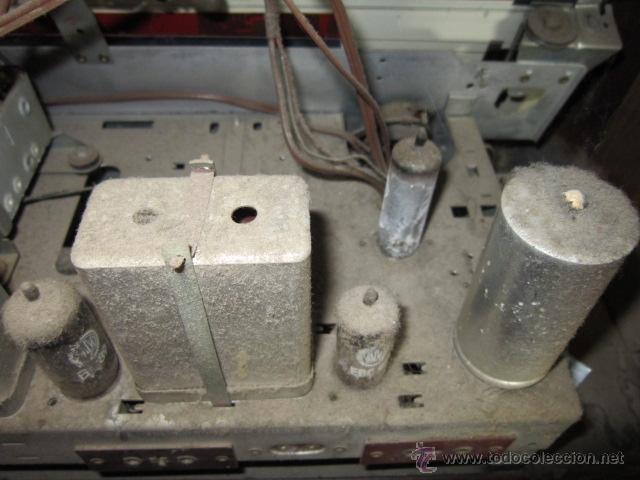 Radios de v&aacute;lvulas: Radio Guetz con caja de madera. - Foto 14