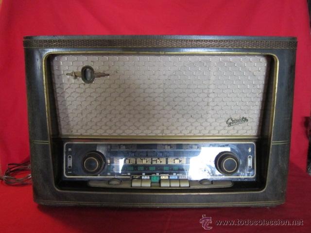 Radios de v&aacute;lvulas: Radio Guetz con caja de madera. - Foto 15