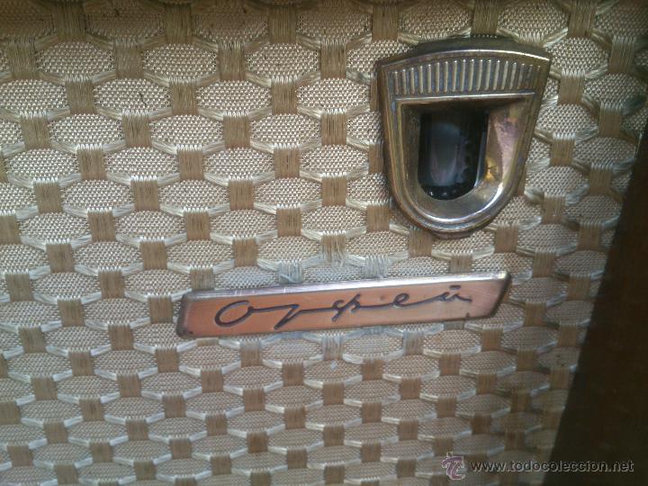 Radios de v&aacute;lvulas: RADIO SOVIETICA MUEBLE DE MADERA.ORIGINAL - Foto 8