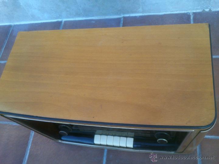 Radios de v&aacute;lvulas: RADIO SOVIETICA MUEBLE DE MADERA.ORIGINAL - Foto 15