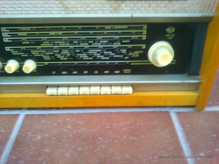 Radios de válvulas: RADIO TOCADISCOS. VEF RADIO.AÑOS;60S.SOVIETICA - Foto 5 - 48488330