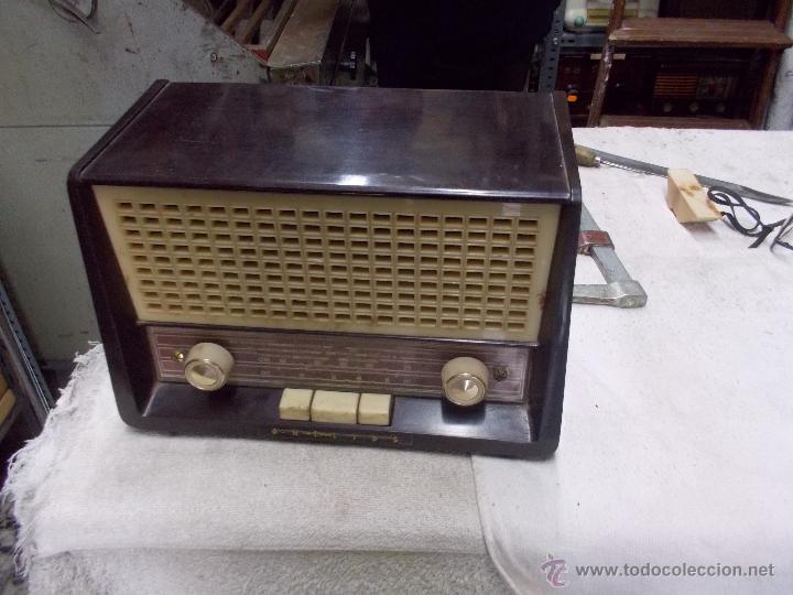 Radios de v&aacute;lvulas: Radio Philips funcionando - Foto 1