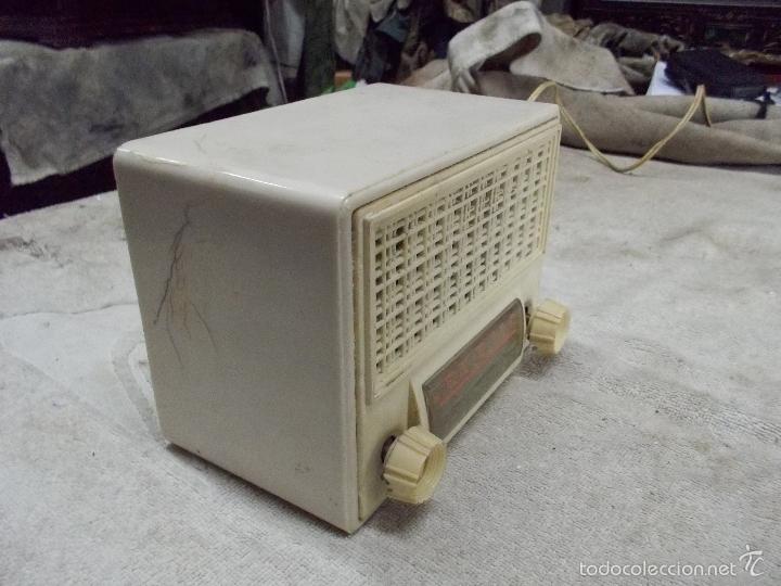 Radios de v&aacute;lvulas: Radio peque&ntilde;a funcionando - Foto 5