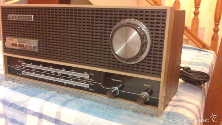 Radios de v&aacute;lvulas: antigua radio madera - Foto 2