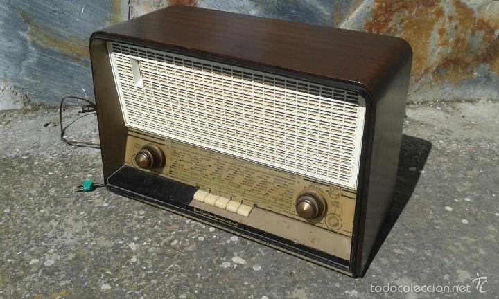 Radios de v&aacute;lvulas: Radio Philips antigua - Foto 1